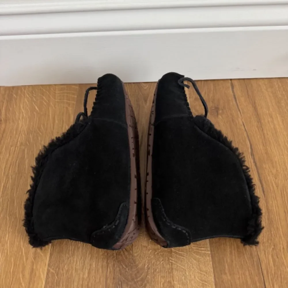 UGG alena flip